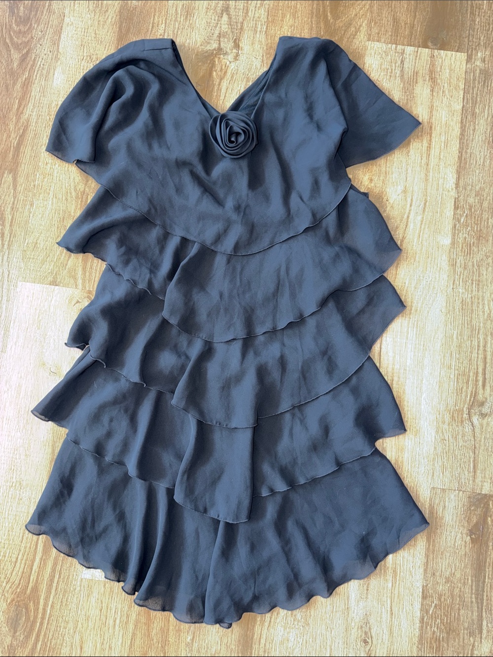 Patra Vintage m Tiered Ruffle Dress Black Rosette Knee Length Flowy Gown